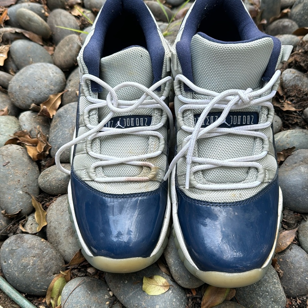 Jordan 11s